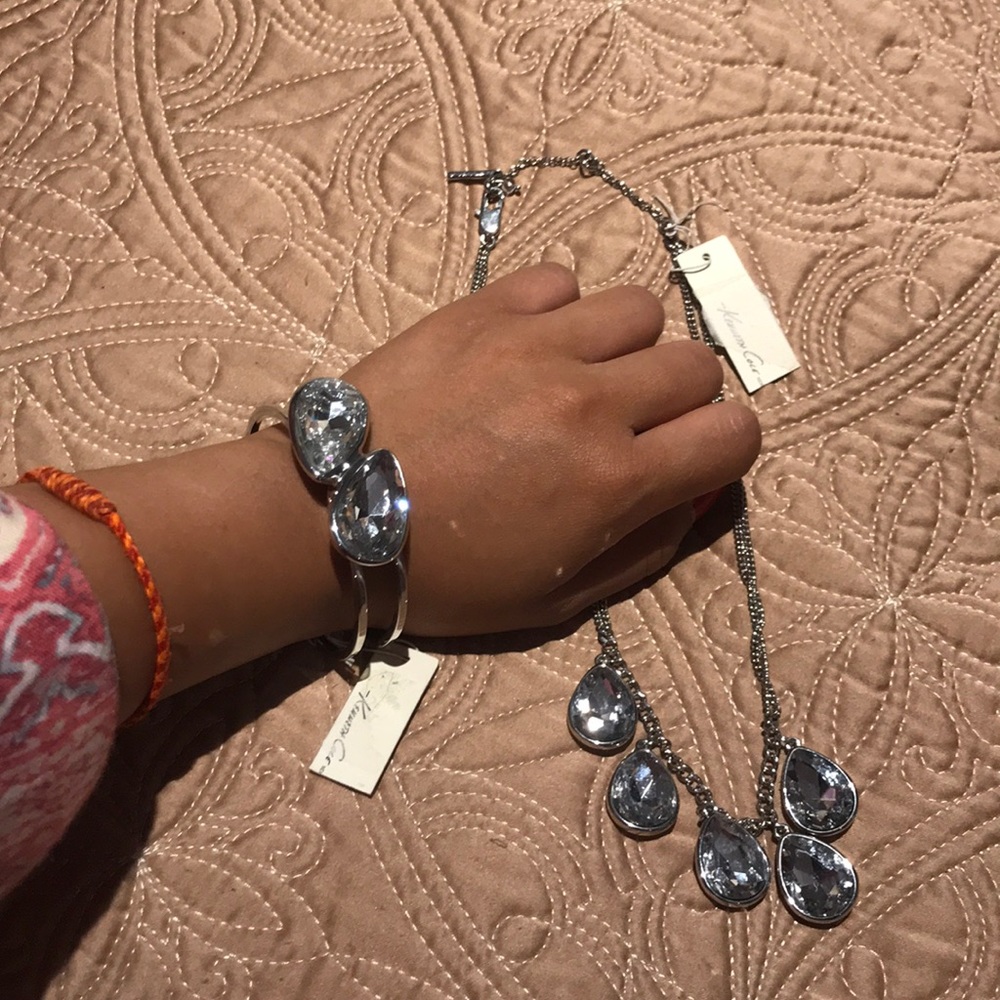 Kenneth Cole Jewelry Set Necklace + Bracelet ✨ - Picture 1 of 3